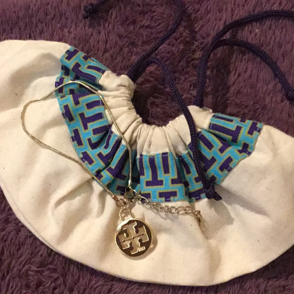 New Tory Burch Logo Charm Bracelet With Extender